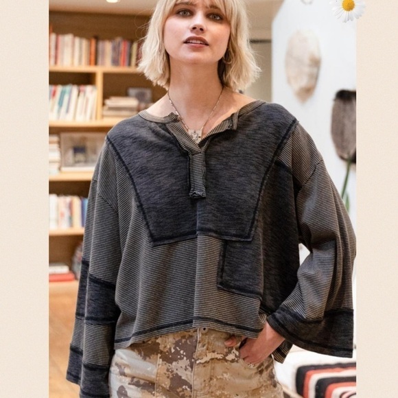 New! Black “Take The Day Off” Mismatch Top - Picture 4 of 14